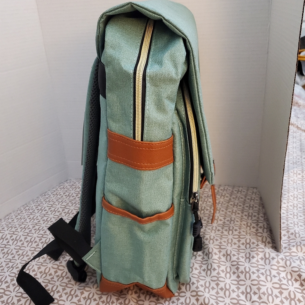 Modoker Upgraded Travel Laptop  Backpack. - Picture 10 of 15